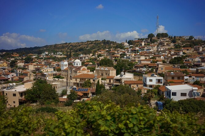 100% Cyprus - Tour to Troodos mountains and villages (From Paphos) - Millomeris Waterfall: a welcome break in the hills