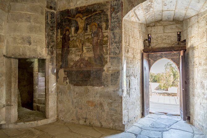 Ancient Kourion, Kolossi Castle, Omodos & Winery Tour from Paphos - Tasting commandaria, Cyprus’s sweet wine