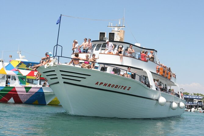 APHRODITE II -LAZY DAY CRUISE-BLUE LAGOON,TURTLE COVE, with LUNCH - Key things to know before you book