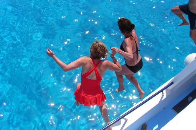 APHRODITE II -LAZY DAY CRUISE-BLUE LAGOON,TURTLE COVE, with LUNCH - What the $54.42 price really covers