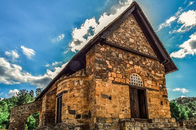 Full-Day Tour UNESCO Churches and Kalopanayiotis in Cyprus - Key points at a glance