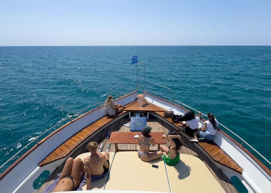 Larnaca: Glass-Bottom Boat Cruise with Fishing and BBQ Lunch - Seeing the Zenobia from above and below