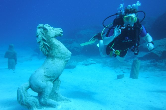Local Guided Dives (for certified/licensed divers) - Konnos Point and The Caves for stronger scenery