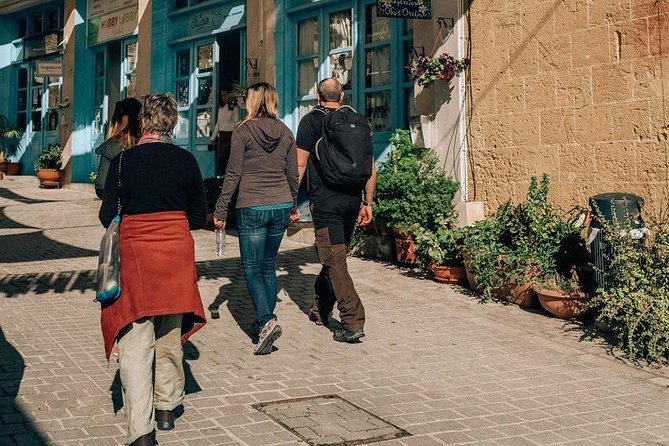 Nicosia: Green Line and Buffer Zone Guided Walk - Ledra Street and the crossing points