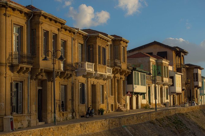 NORTHERN CYPRUS ALL-IN-ONE Private Day Trip from Nicosia - Kyrenia Harbour: a short pause by the water