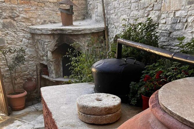 Omodos and Winiary tour, let's feel winter in Cyprus Mountain. - What the small group changes