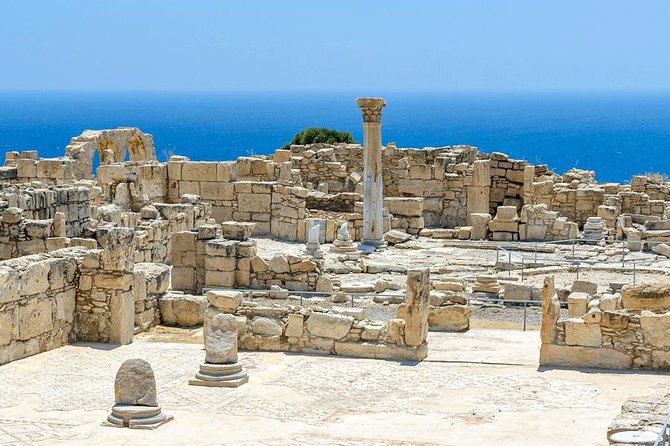 Pafos and Kourion Coach Excursion in Italian - Kourion: the strongest archaeological stop