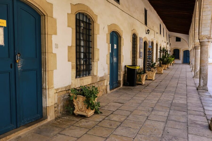 Paphos: Larnaca & Divided Nicosia Sightseeing Tour - Larnaca promenade: sea air before the capital
