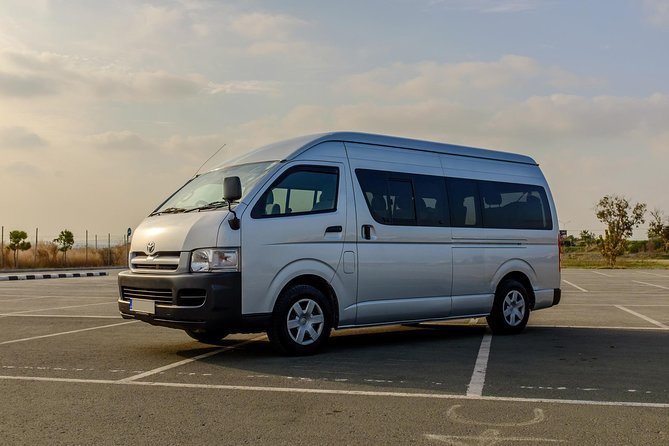 Private Transfer: Larnaca Airport to Larnaca District 1-14 pax - Who will get the most from this transfer