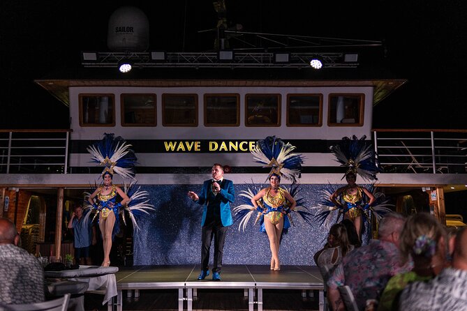Stardust Variety Show Evening Cruise in Yeroskipou Bay - Dinner arrives between the performances