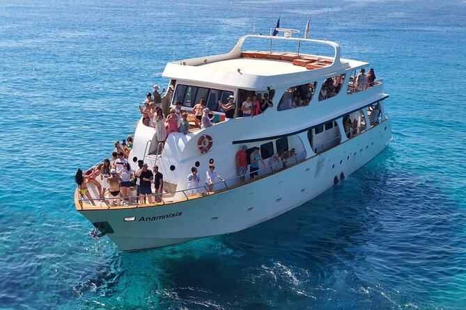 SUNSET LUXURY YACHT Protaras - HUGE slide - BBQ - 1 free drink - Key points at a glance