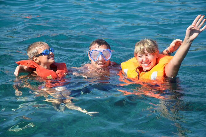 Wave Dancer Sunshine Full Day Cruise - All Inclusive - Swimming, snorkeling, and the onboard water slide